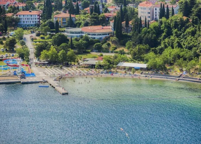 Hisa Ivancic * Sared